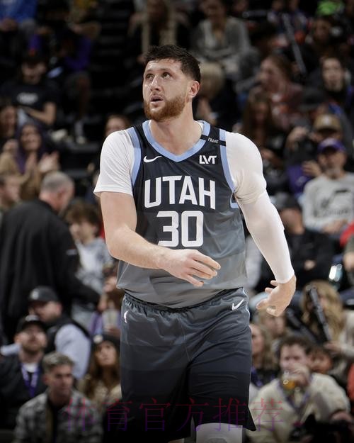 哈迪采访全文:球队执行力在变好,努尔基奇展示了领袖作用 哈迪采访全文:球队执行力在变好,努尔基奇展示了领袖作用